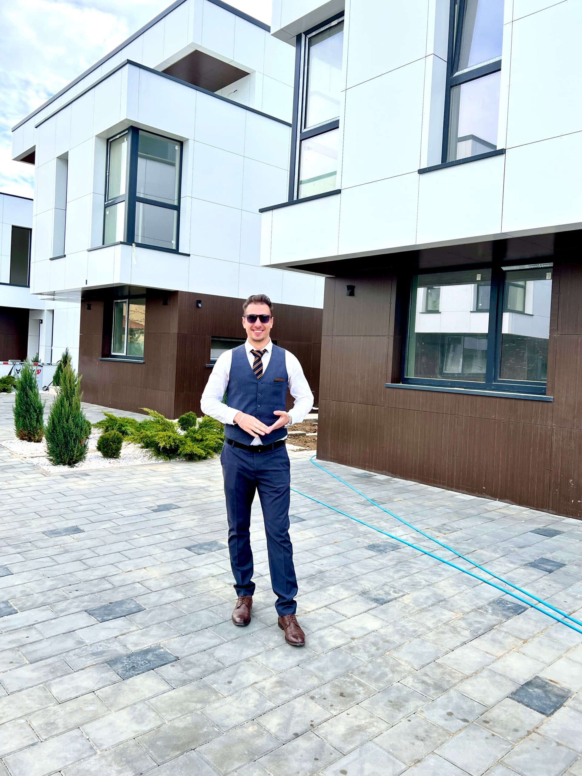 Residential Promenade Walkthrough — Daylight Shoot