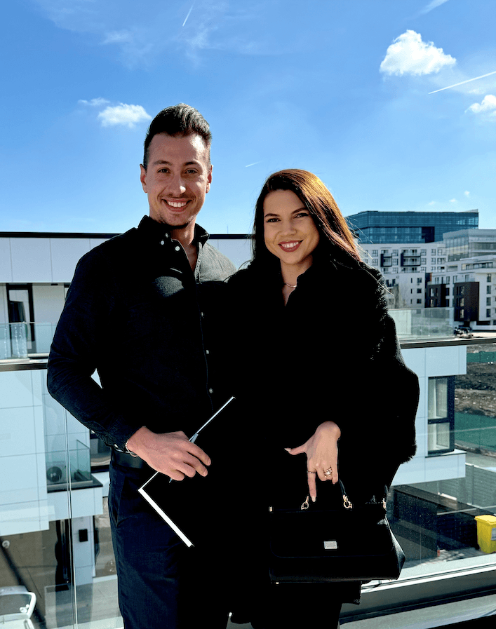 Client Consultation & Portfolio Walkthrough — Rooftop Terrace