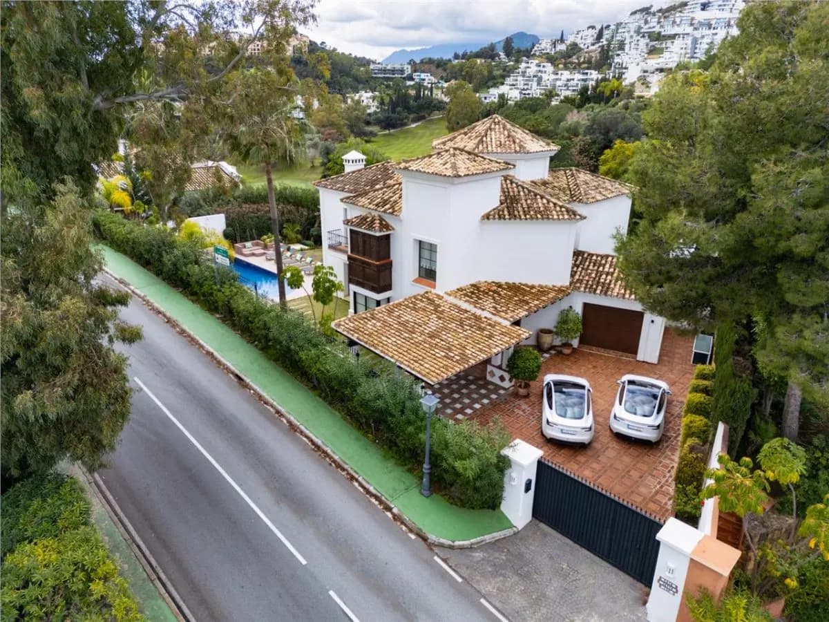 Villa Horizon 60 — La Quinta Private Estate, Benahavis view 4