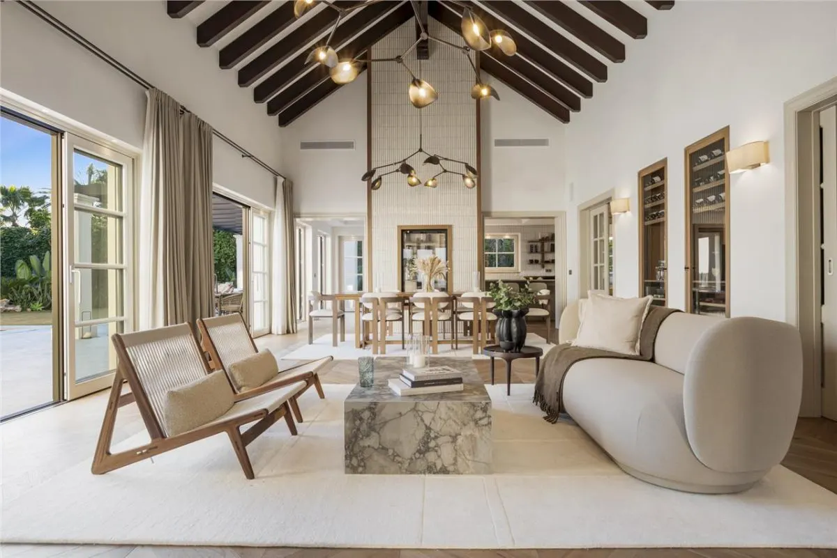 Villa Horizon 19 — Los Monteros Private Estate, Marbella view 8