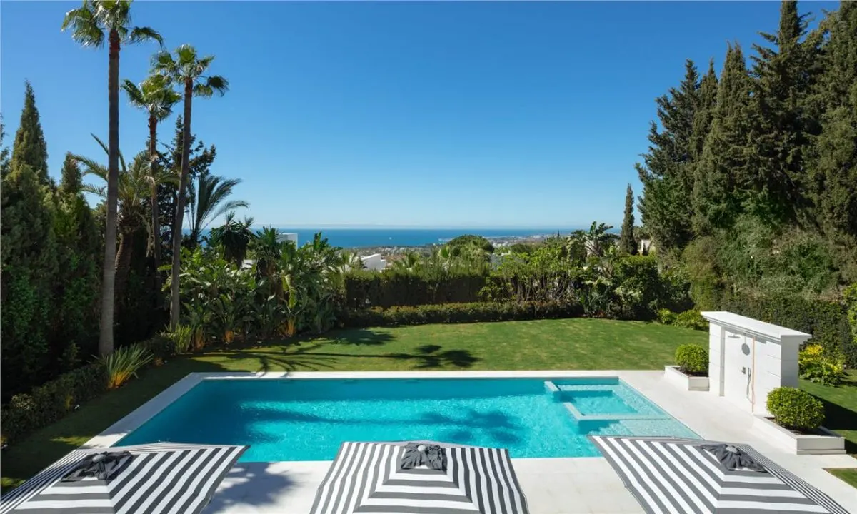 Marbella Prime Architectural Villa — Costa del Sol view 3