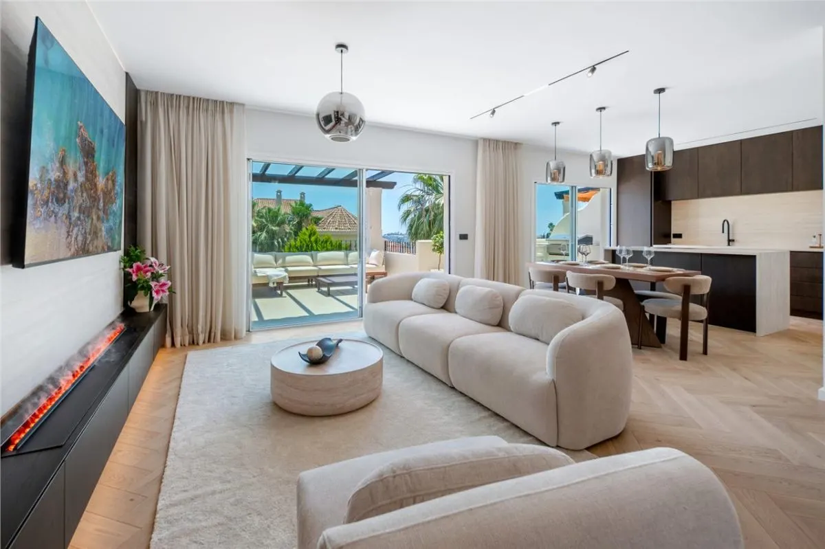 Panoramic Horizon Penthouse 105 — Guadalmina Baja, Marbella — Photograph 1