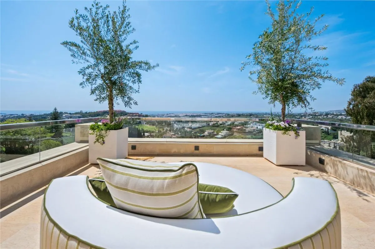 Panoramic Coastal Penthouse 54 — Guadalmina Baja, Marbella — Photograph 1