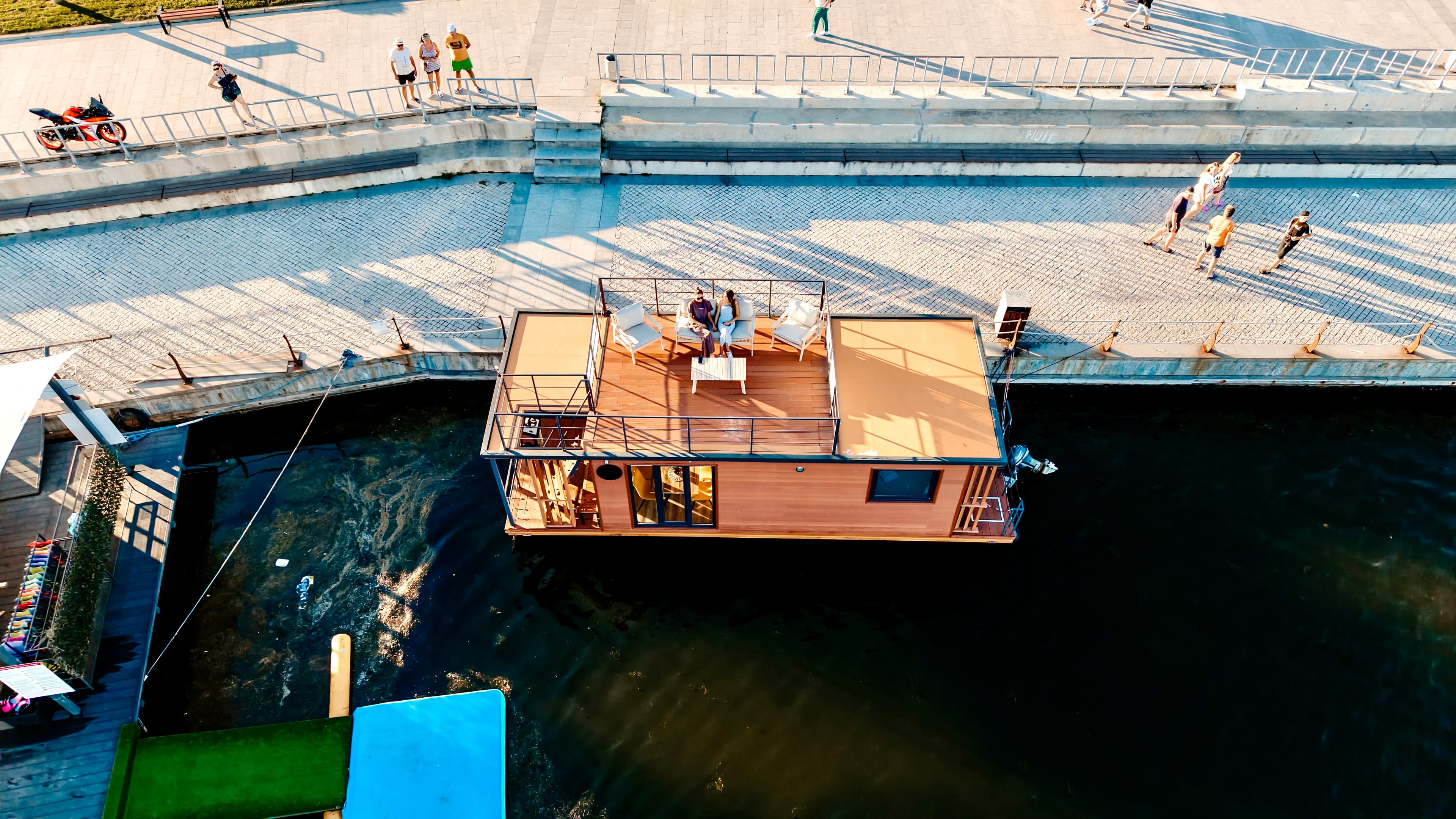 Nautical Living Experience — Autonomous Lakefront Residence view 10