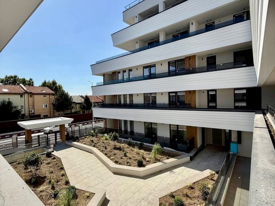 A home that offers both an exclusive lifestyle and a high-growth investment. view 8