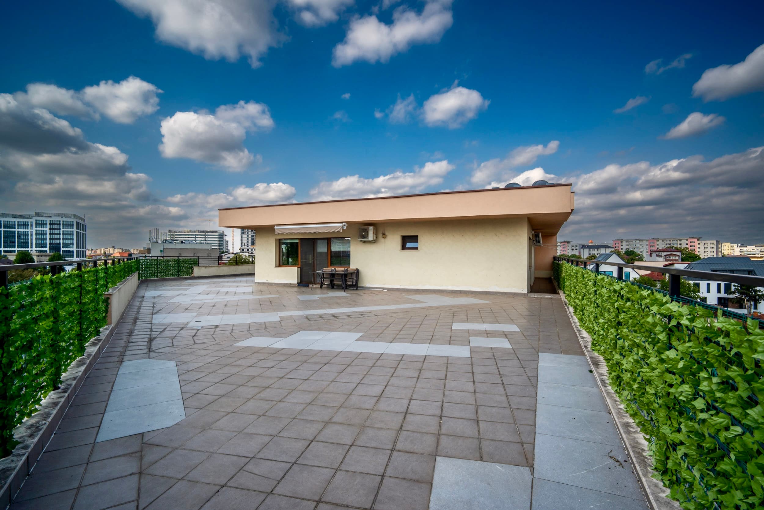 Signature Penthouse with 220 sqm Panoramic Terrace detail 2