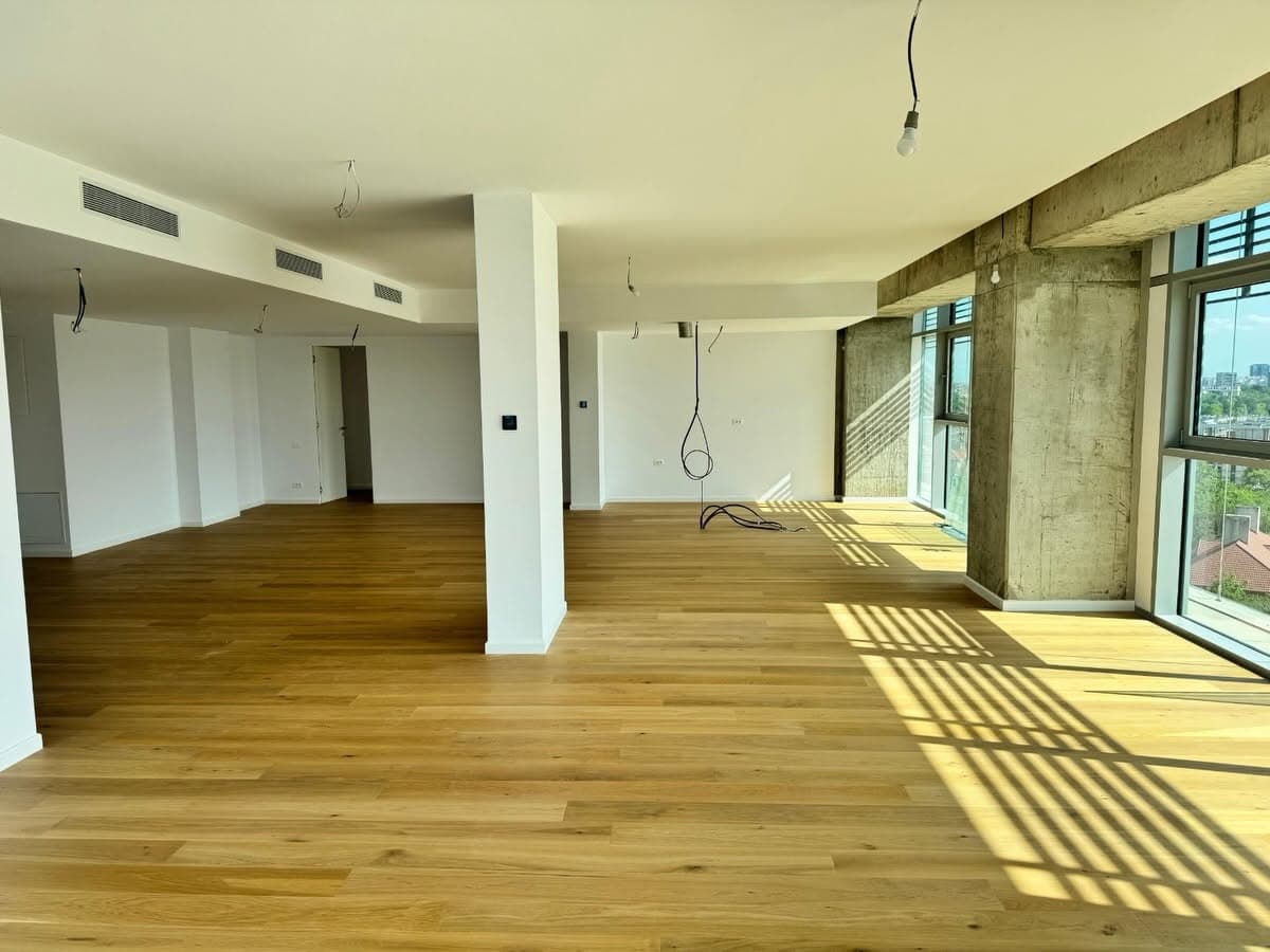 UP-SITE Floreasca — Grand 5-Room Panoramic Residence view 4