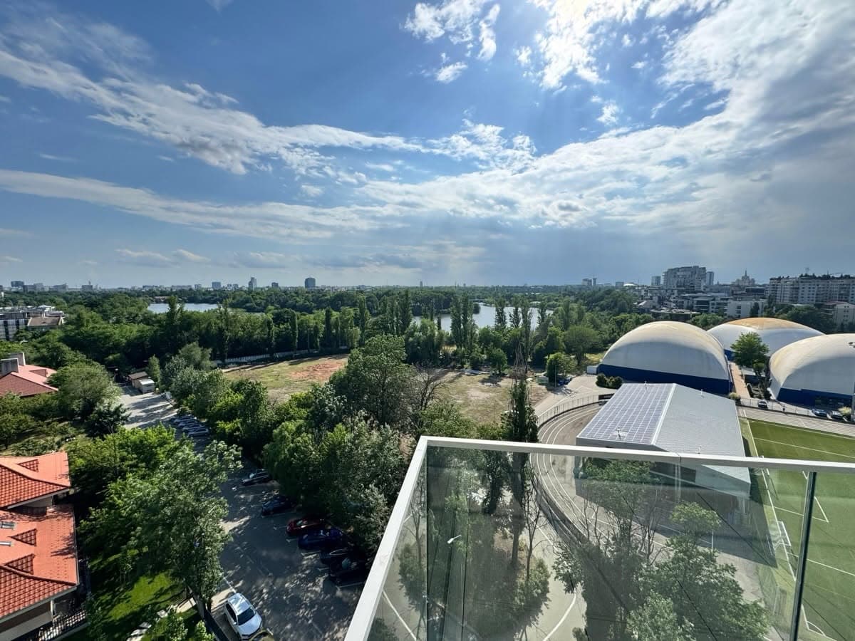 UP-SITE Floreasca — Grand 5-Room Panoramic Residence view 2