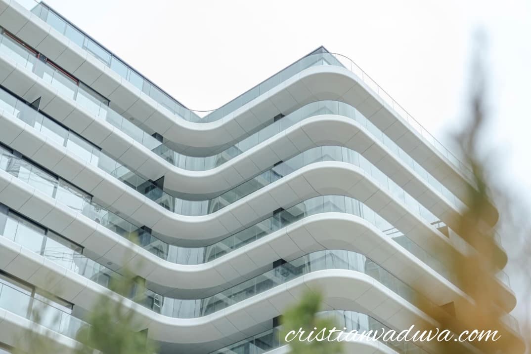 Signature 4-Room Luxury Residence in Northern Corridor view 5