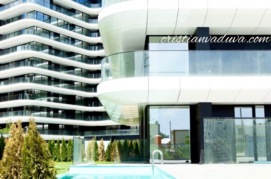 Signature 4-Room Luxury Residence in Northern Corridor view 13