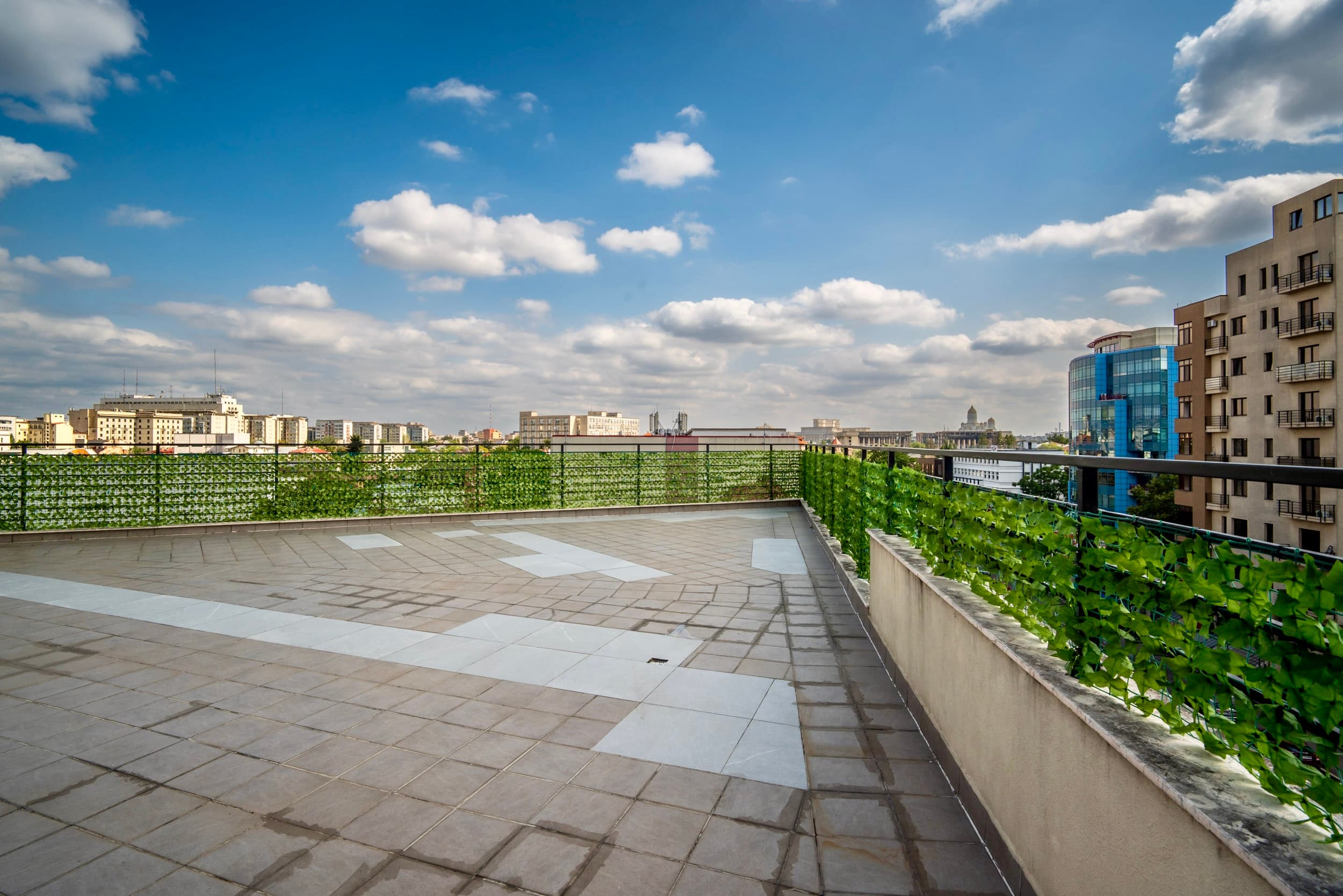 Signature Penthouse with 220 sqm Panoramic Terrace