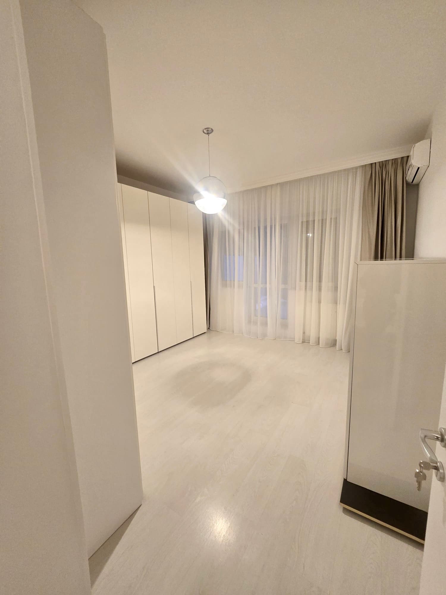 Herăstrău Parkside Residence with 220 sqm Private Garden view 16