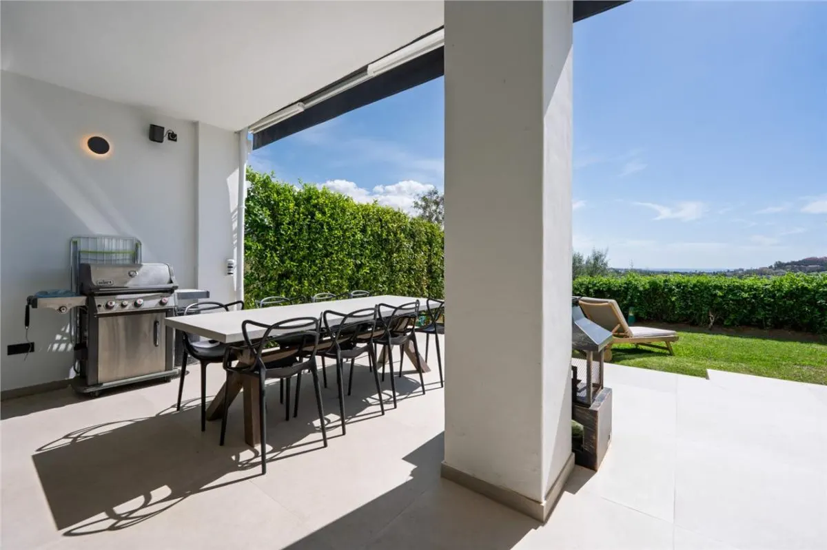 Casa de For Sale: in Malaga view 8