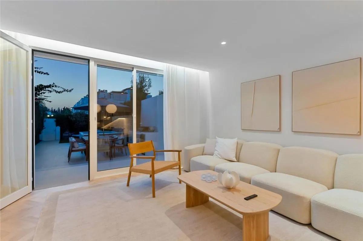 Marbella Golden Mile Contemporary Garden Villa view 25
