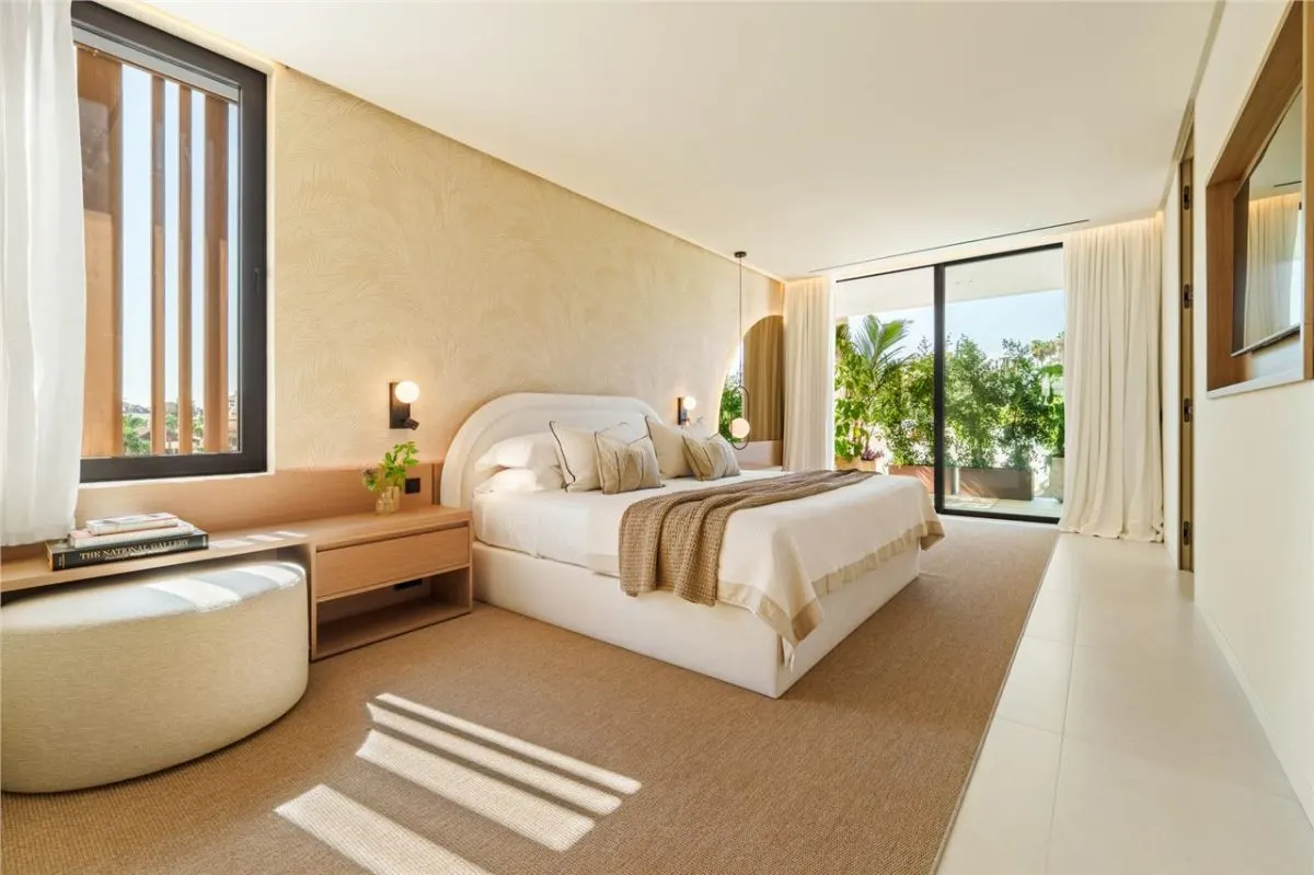 Cascada de Camoján Sovereign Villa — Marbella view 17
