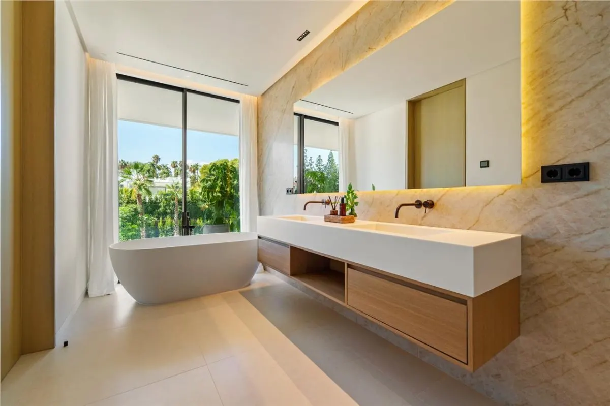 Cascada de Camoján Sovereign Villa — Marbella view 21