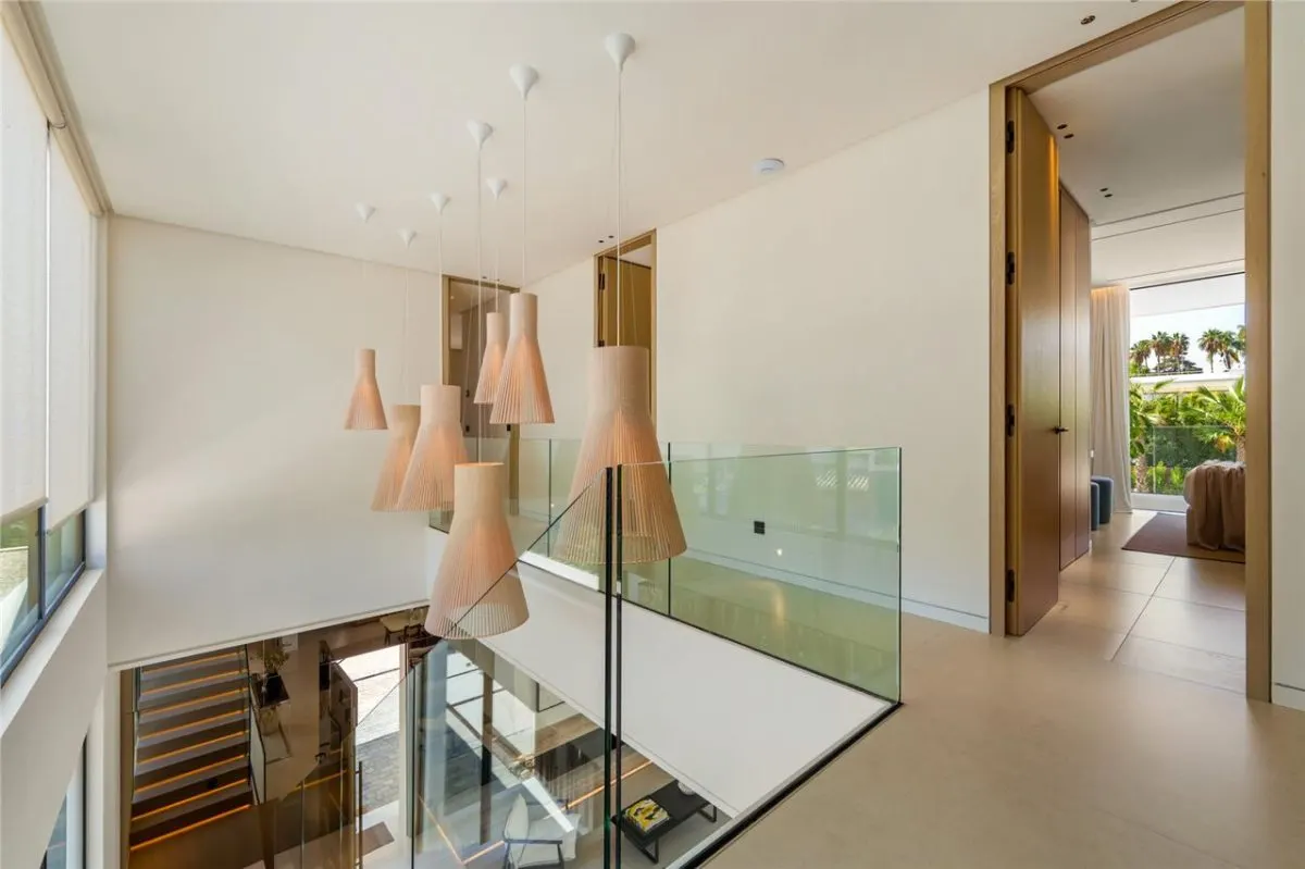 Cascada de Camoján Sovereign Villa — Marbella view 24