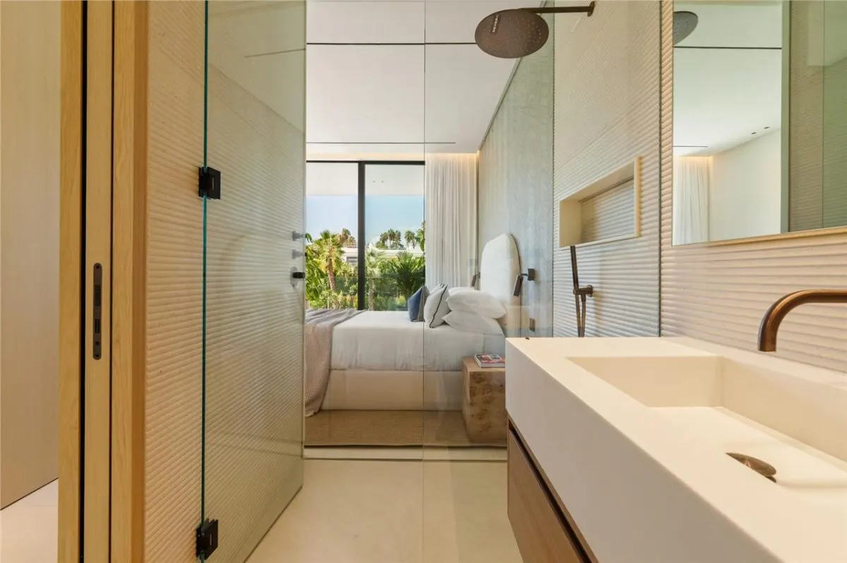 Cascada de Camoján Sovereign Villa — Marbella view 10