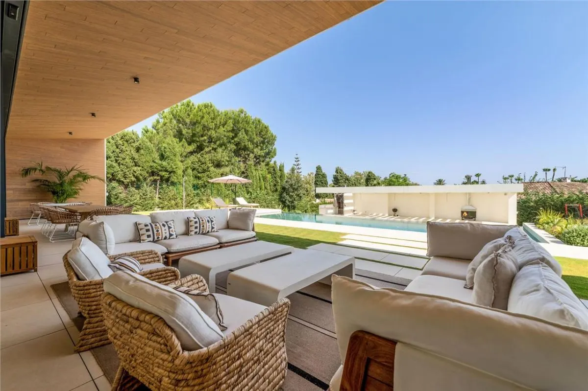 Guadalmina Baja Private Beachside Compound — San Pedro view 13