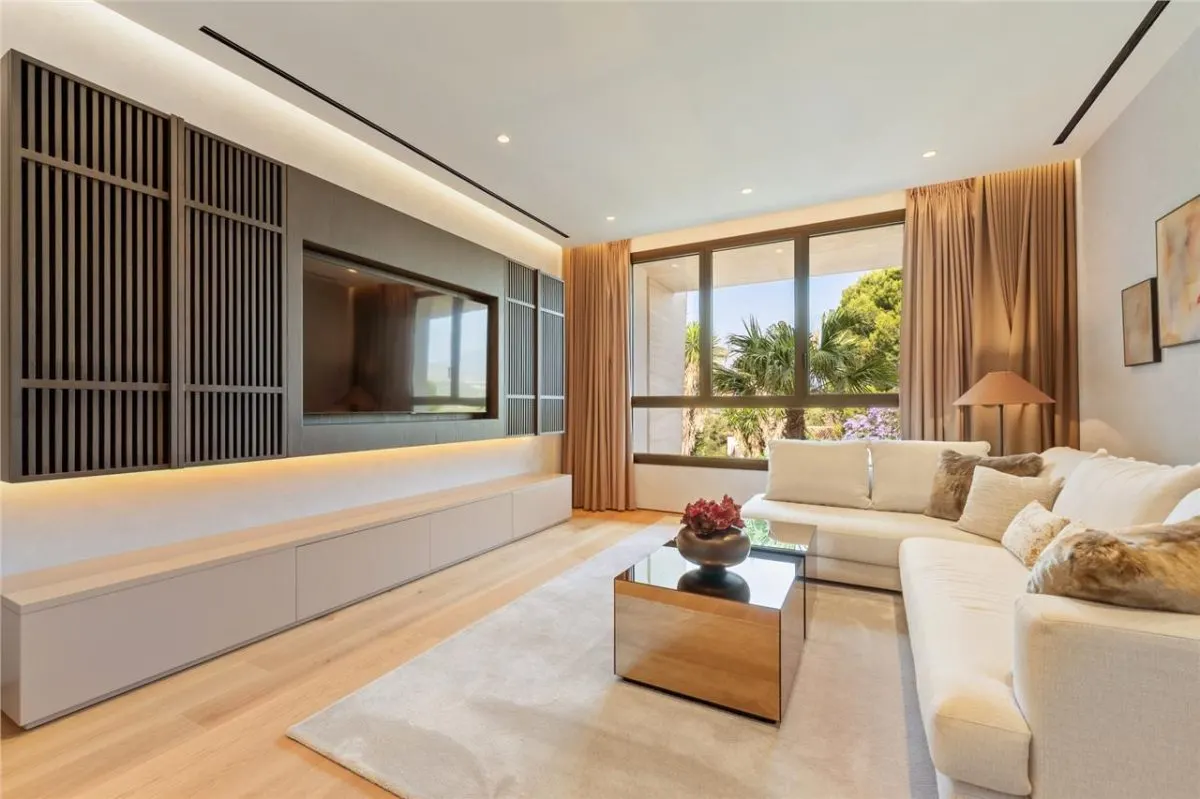 Grand Panoramic Penthouse — Marbella, Costa del Sol view 25