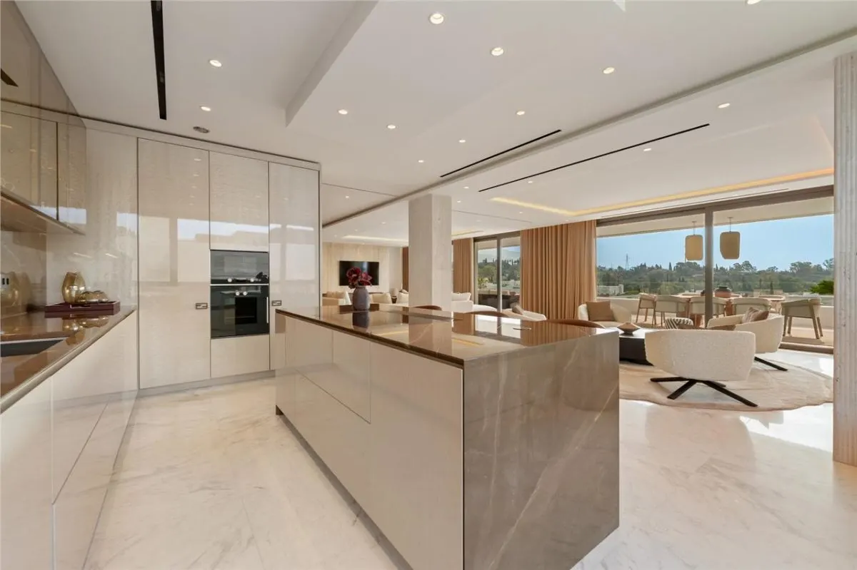 Grand Panoramic Penthouse — Marbella, Costa del Sol view 9