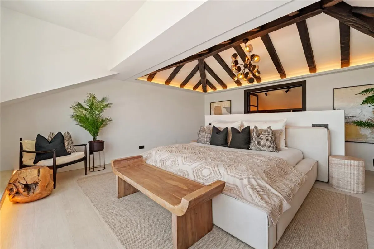 Los Monteros Prime Architectural Mansion — Marbella view 20