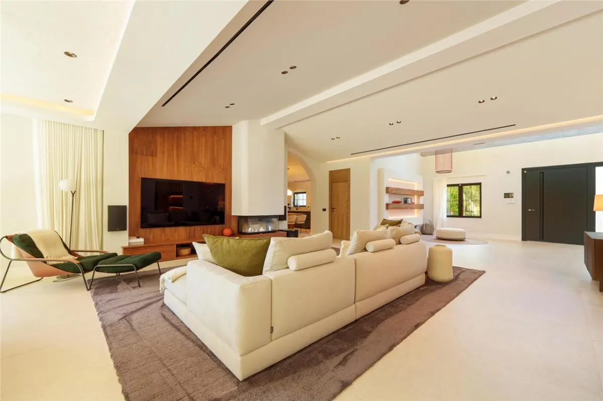 San Pedro Promenade Architectural Villa — Costa del Sol view 12