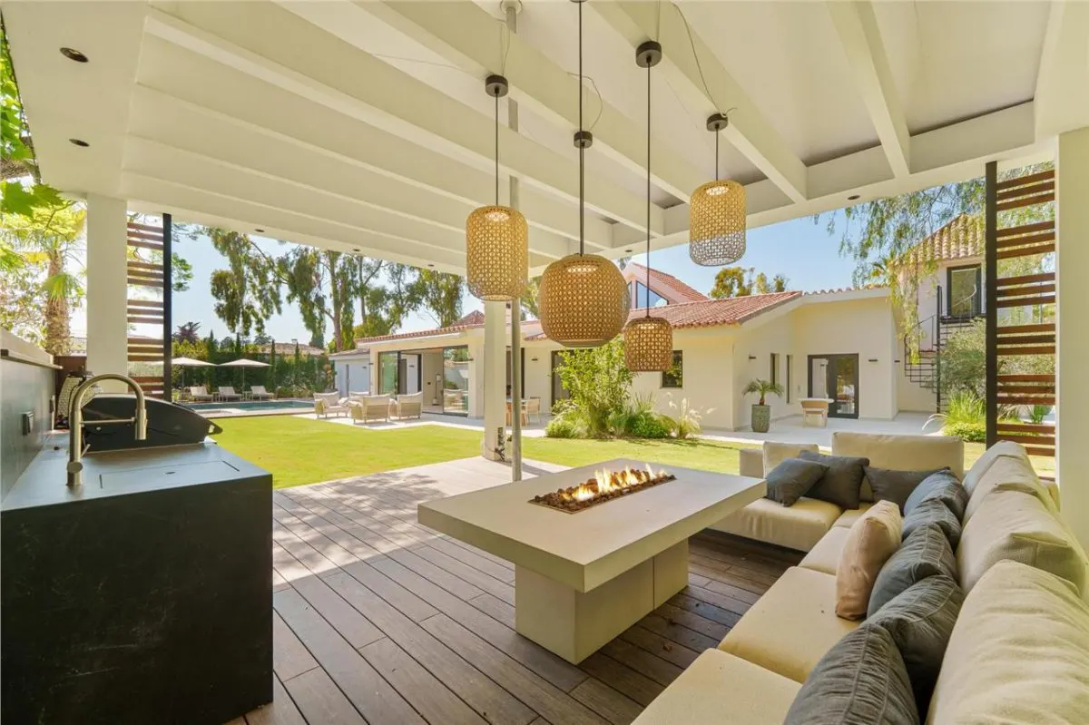 San Pedro Promenade Architectural Villa — Costa del Sol view 4