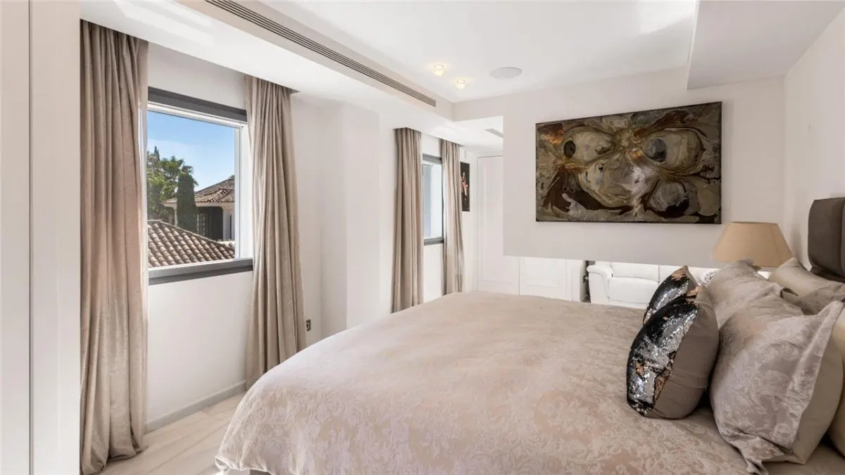 Nagüeles Prime Foothills Residence — Marbella view 13