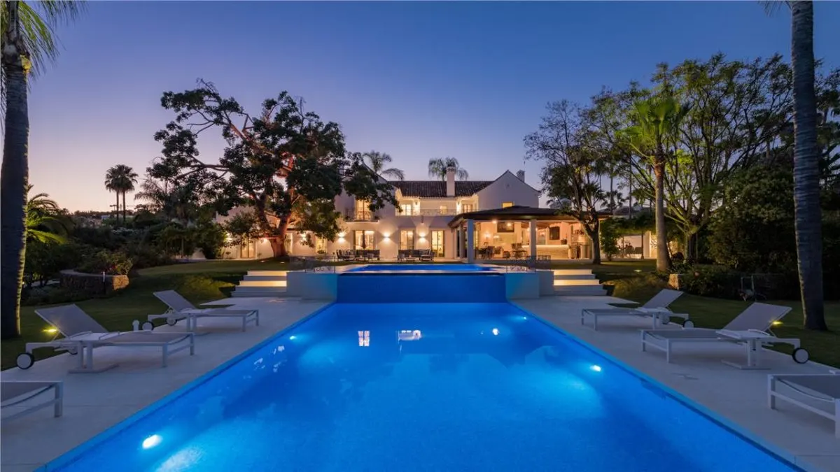 Nagüeles Prime Foothills Residence — Marbella view 18