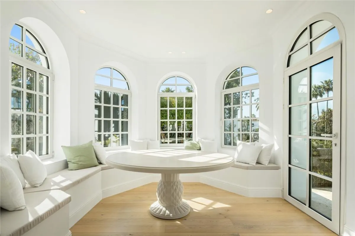 Altos Reales Gated Sanctuary Villa — Marbella view 11