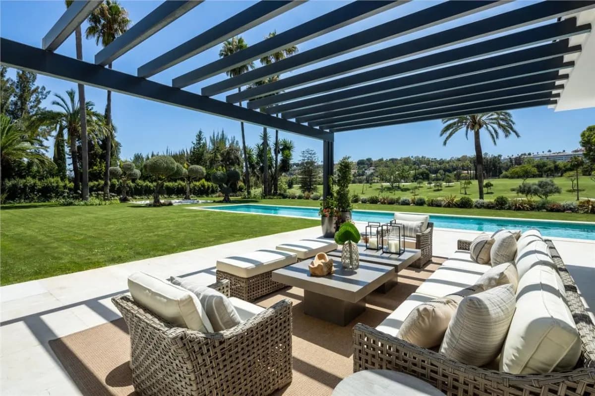 Palatial Super-Prime Villa — Marbella, Costa del Sol view 5