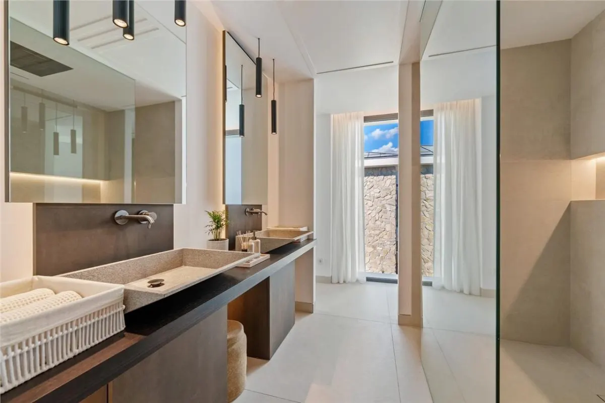 Contemporary Mediterranean Villa 79 — La Quinta, Benahavis view 25