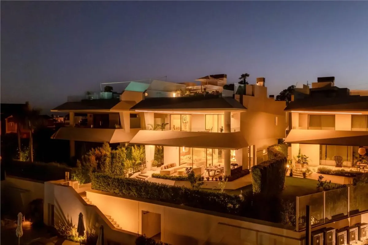 Private Belvedere Estate 124 — Marbella East, Marbella view 2