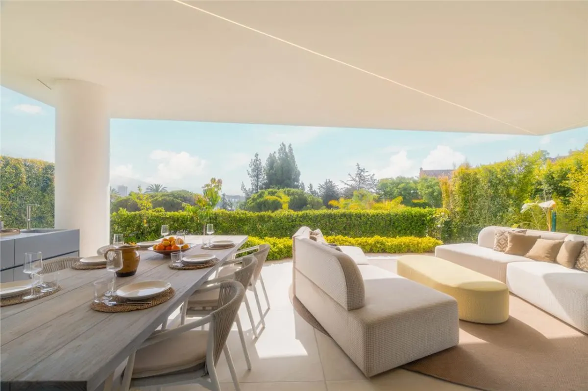 Private Belvedere Estate 124 — Marbella East, Marbella view 18