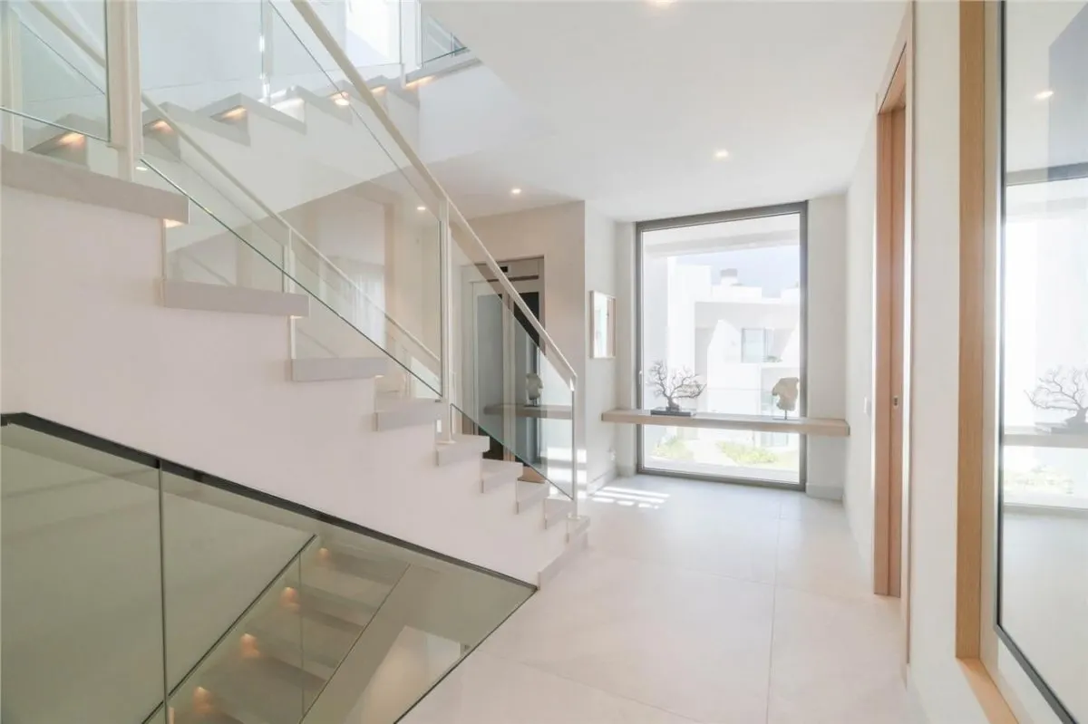 Private Belvedere Estate 124 — Marbella East, Marbella view 22