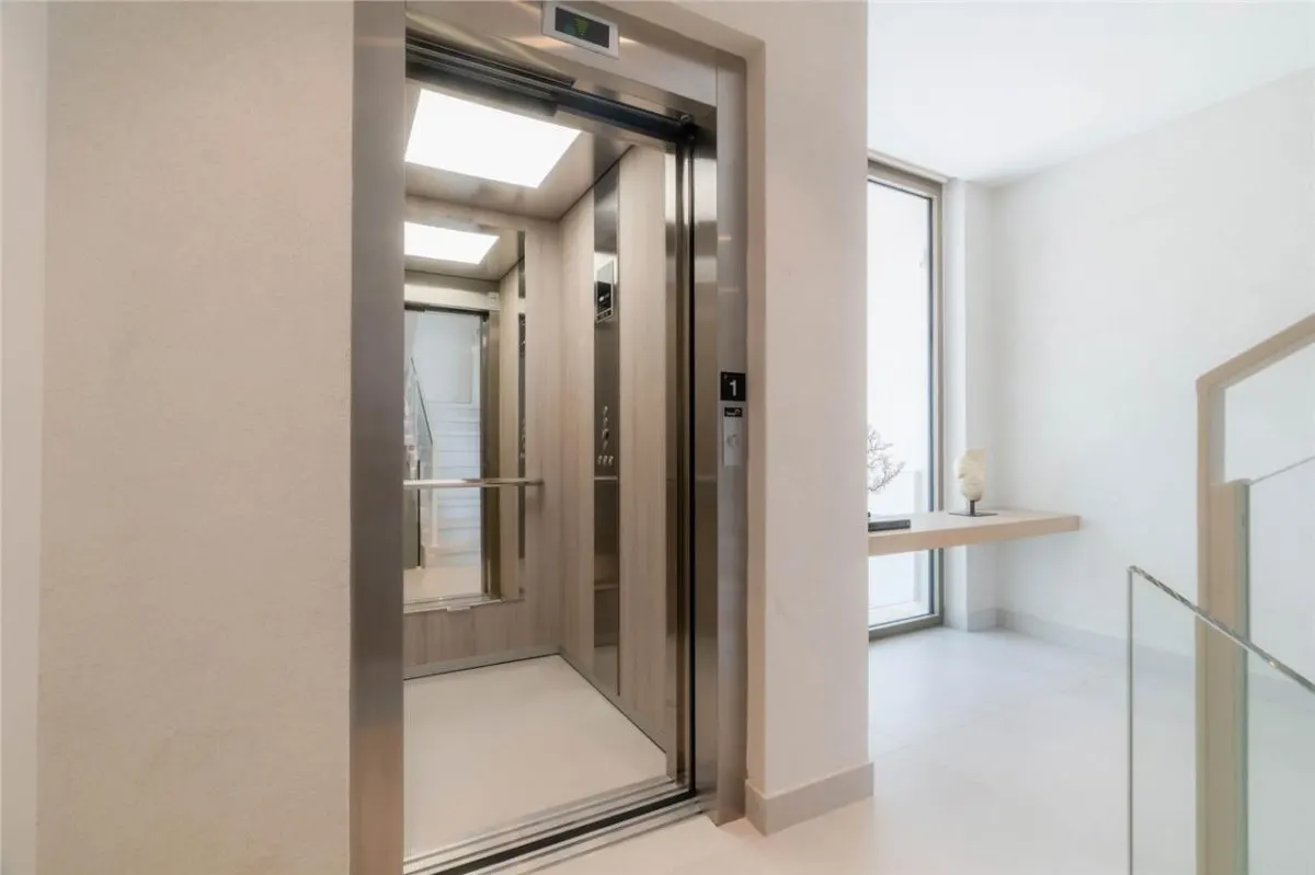 Private Belvedere Estate 124 — Marbella East, Marbella view 23