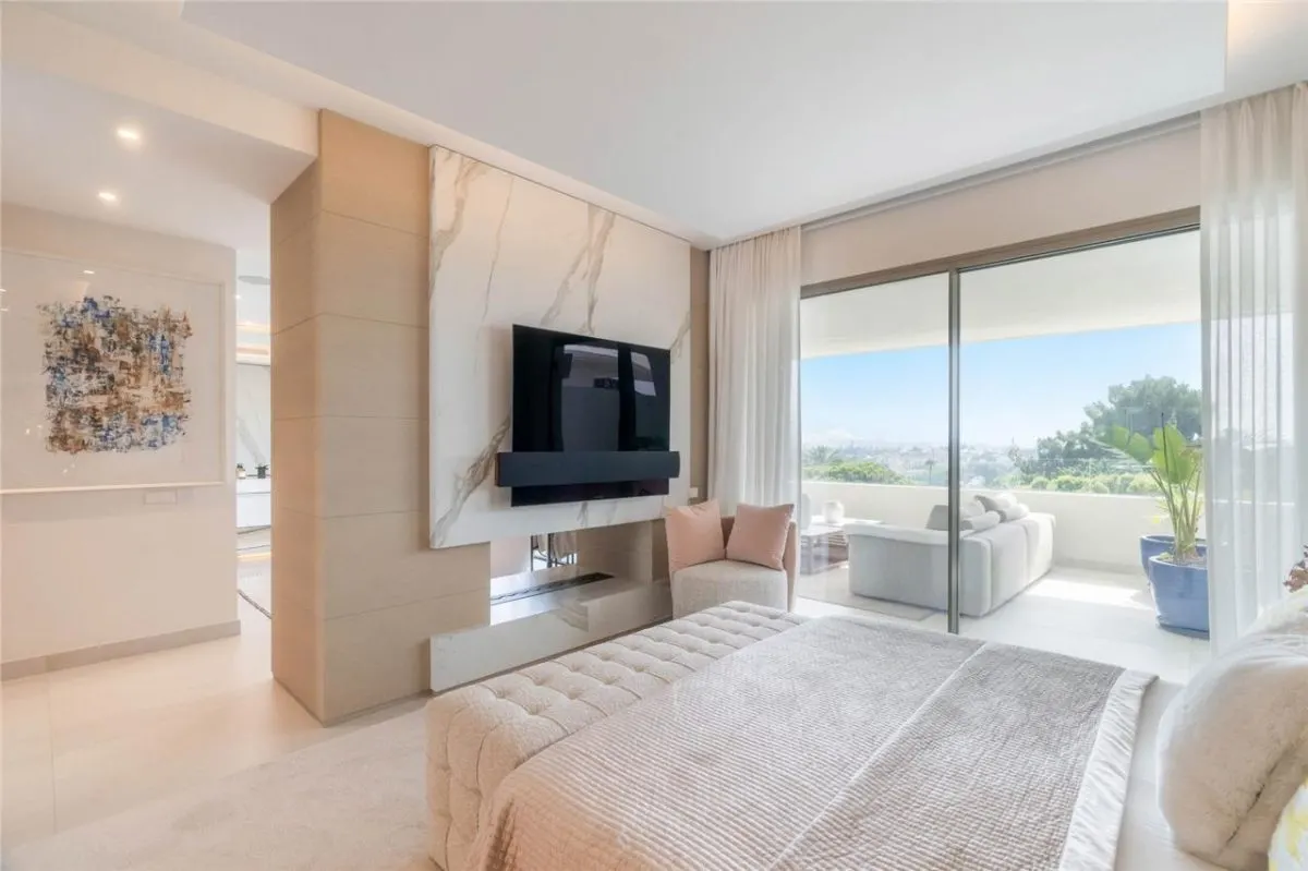 Private Belvedere Estate 124 — Marbella East, Marbella view 6
