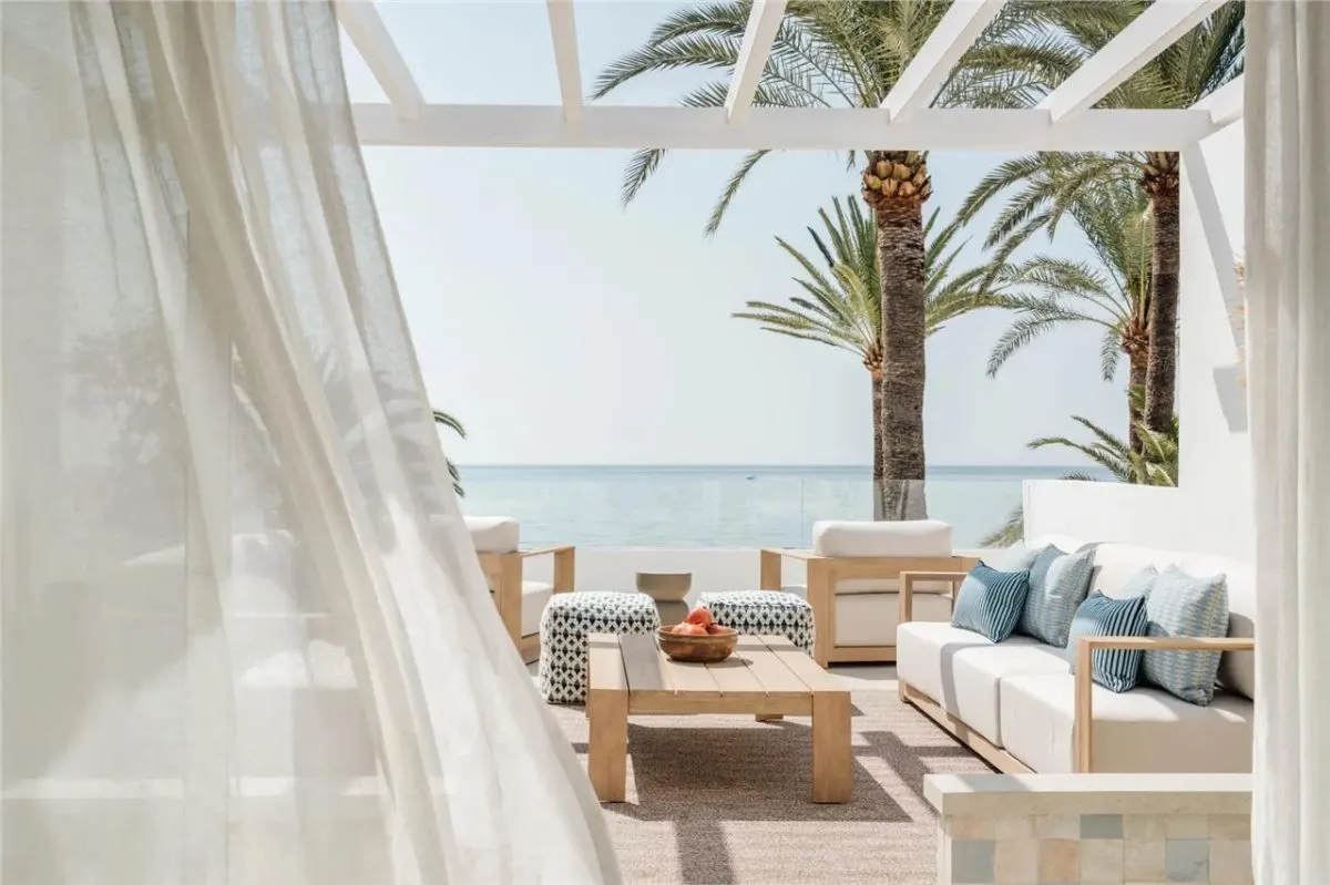 Contemporary Mediterranean Villa 63 — Golden Mile, Marbella view 19