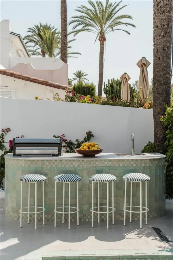 Contemporary Mediterranean Villa 63 — Golden Mile, Marbella view 23