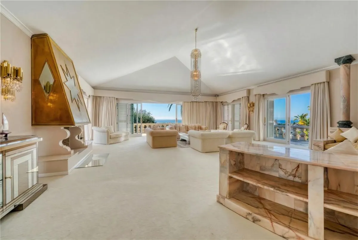 Villa Horizon 8 — Sierra Blanca Private Estate, Marbella view 12