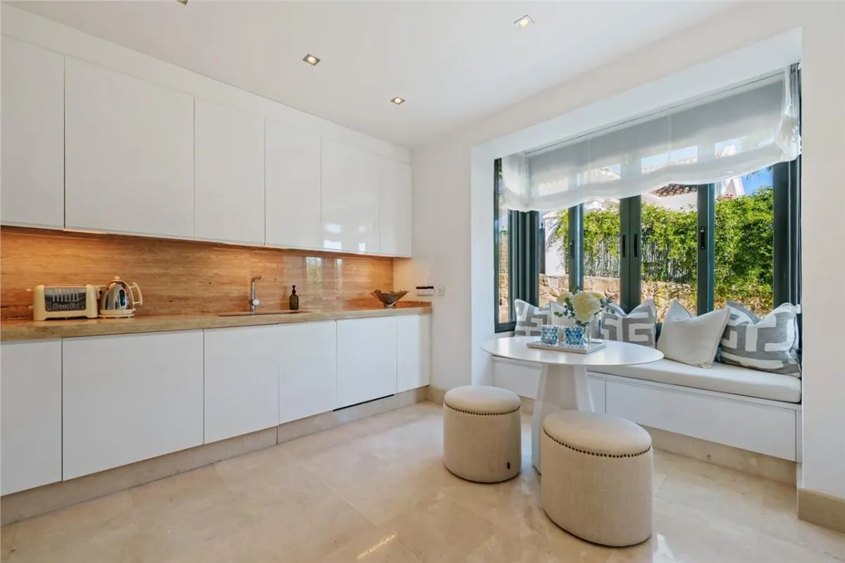 The Los Monteros Architectural Residence 118 — Marbella view 11