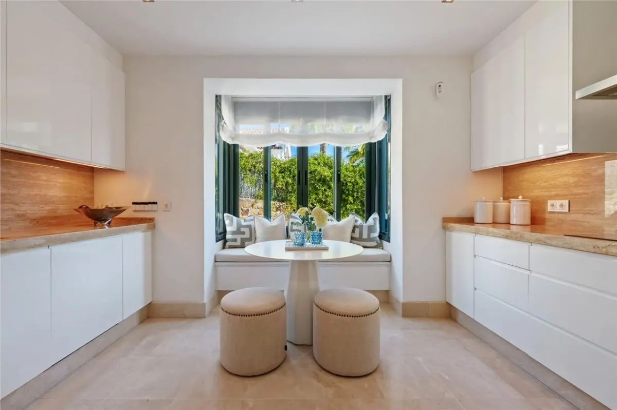 The Los Monteros Architectural Residence 118 — Marbella view 12