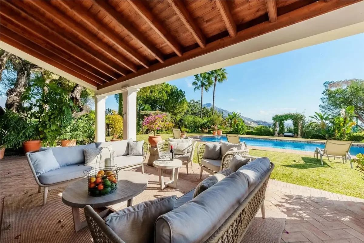 Villa Horizon 45 — Los Arqueros Private Estate, Benahavis view 12