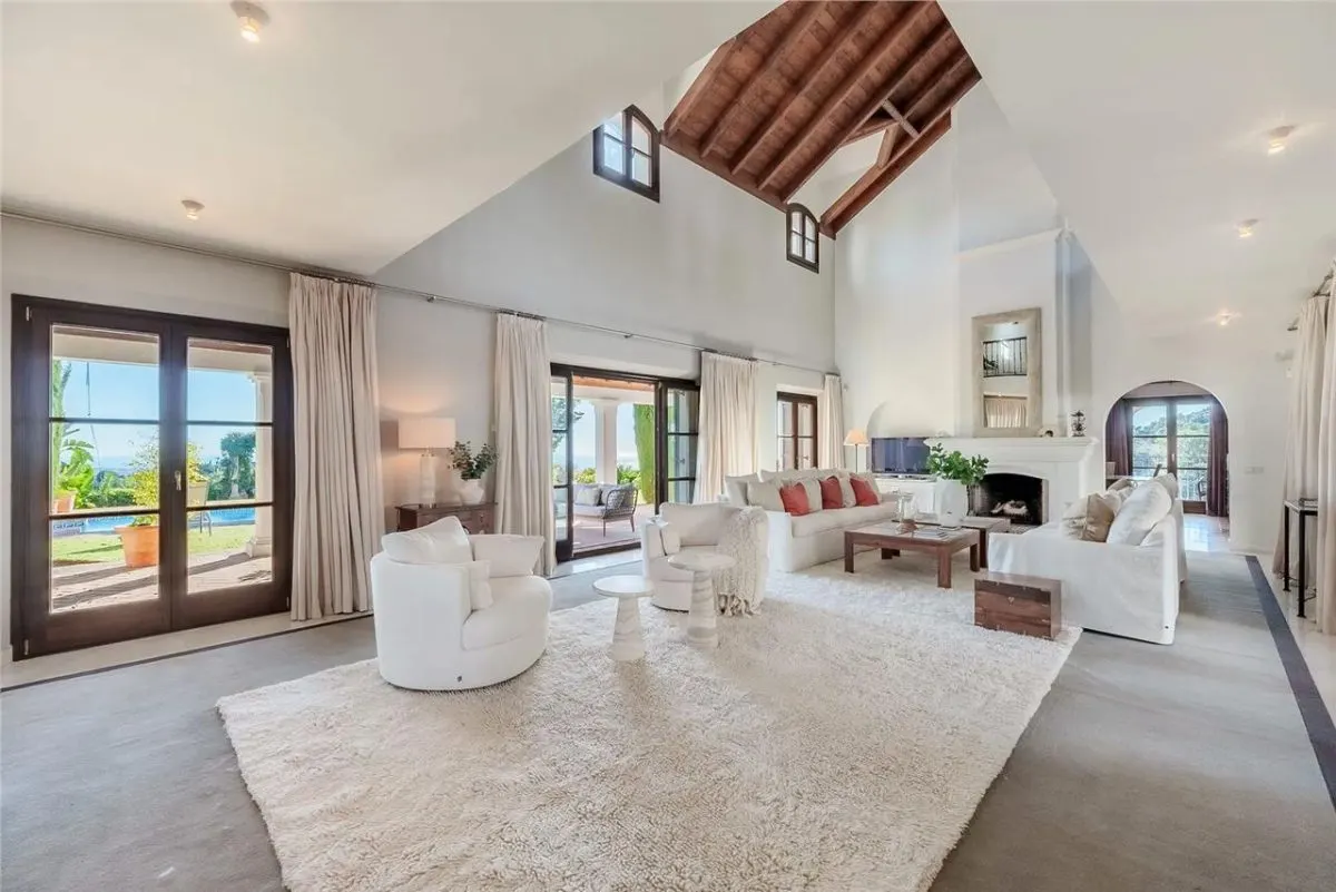 Villa Horizon 45 — Los Arqueros Private Estate, Benahavis view 14