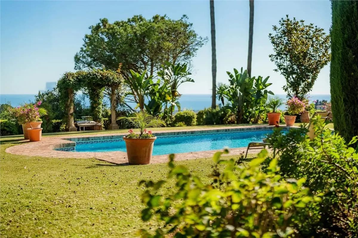 Villa Horizon 45 — Los Arqueros Private Estate, Benahavis view 7