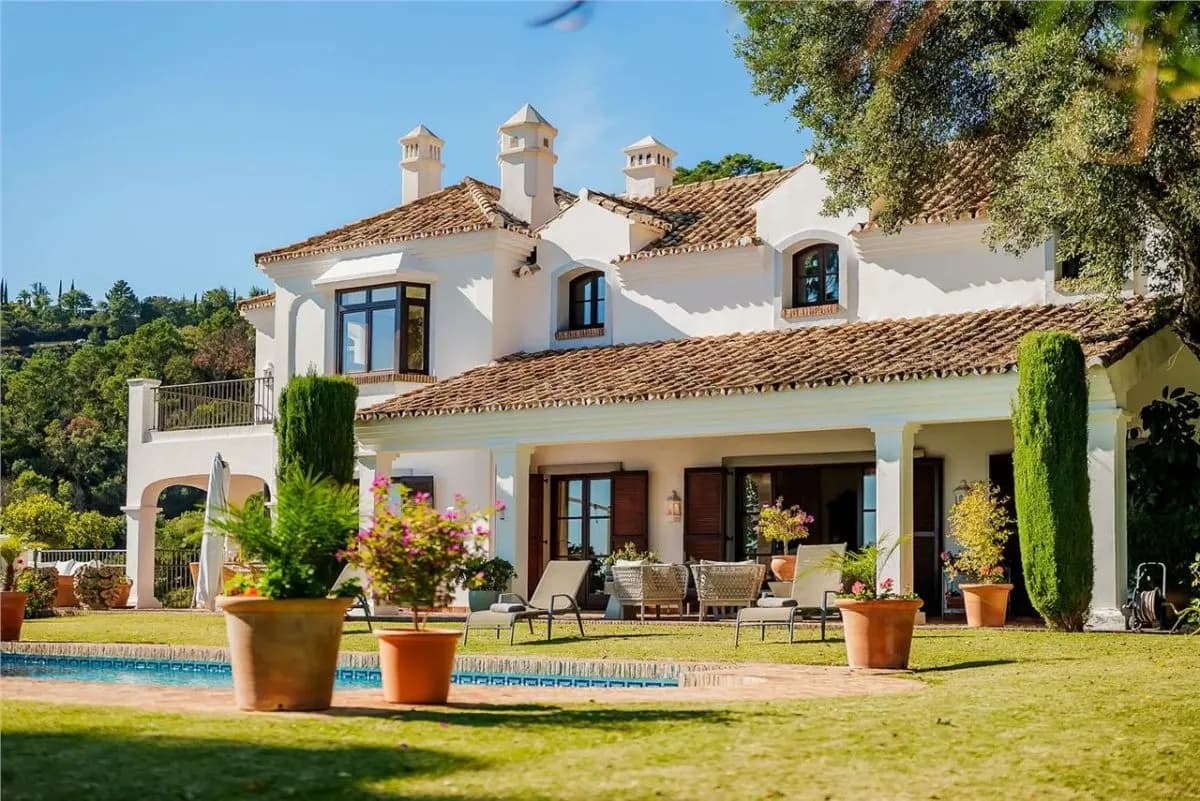 Villa Horizon 45 — Los Arqueros Private Estate, Benahavis view 8