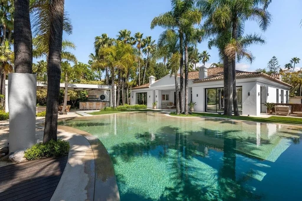 Villa Horizon 31 — Casablanca Private Estate, Marbella — Photograph 1