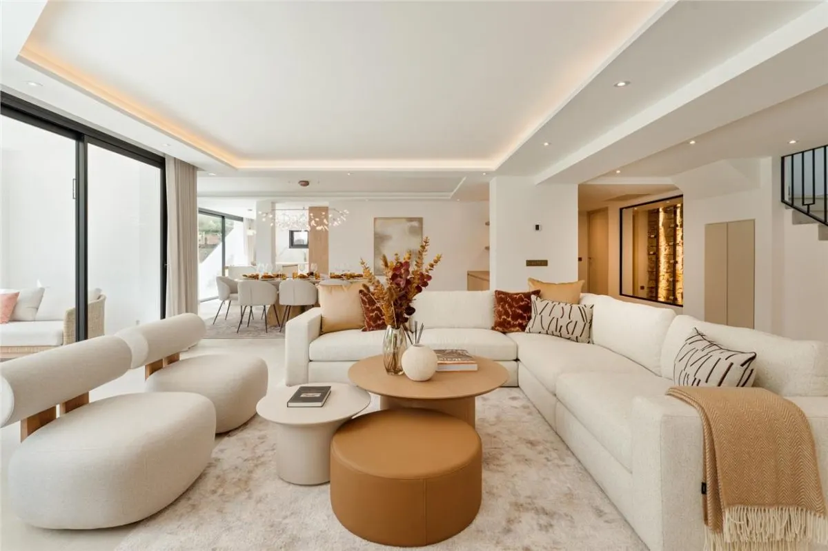 Villa Horizon 149 — Rio Real Private Estate, Marbella view 14