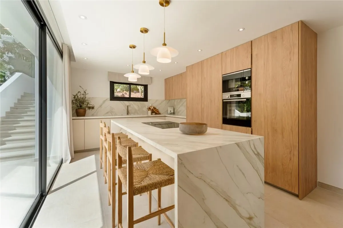 Villa Horizon 149 — Rio Real Private Estate, Marbella view 15